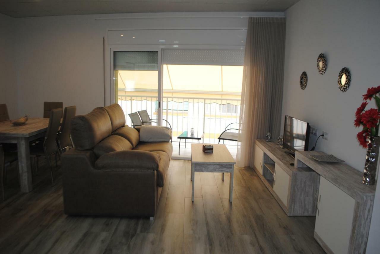 Apartaments El Tiet ซันต์การ์เลสเดลาราปีตา ภายนอก รูปภาพ